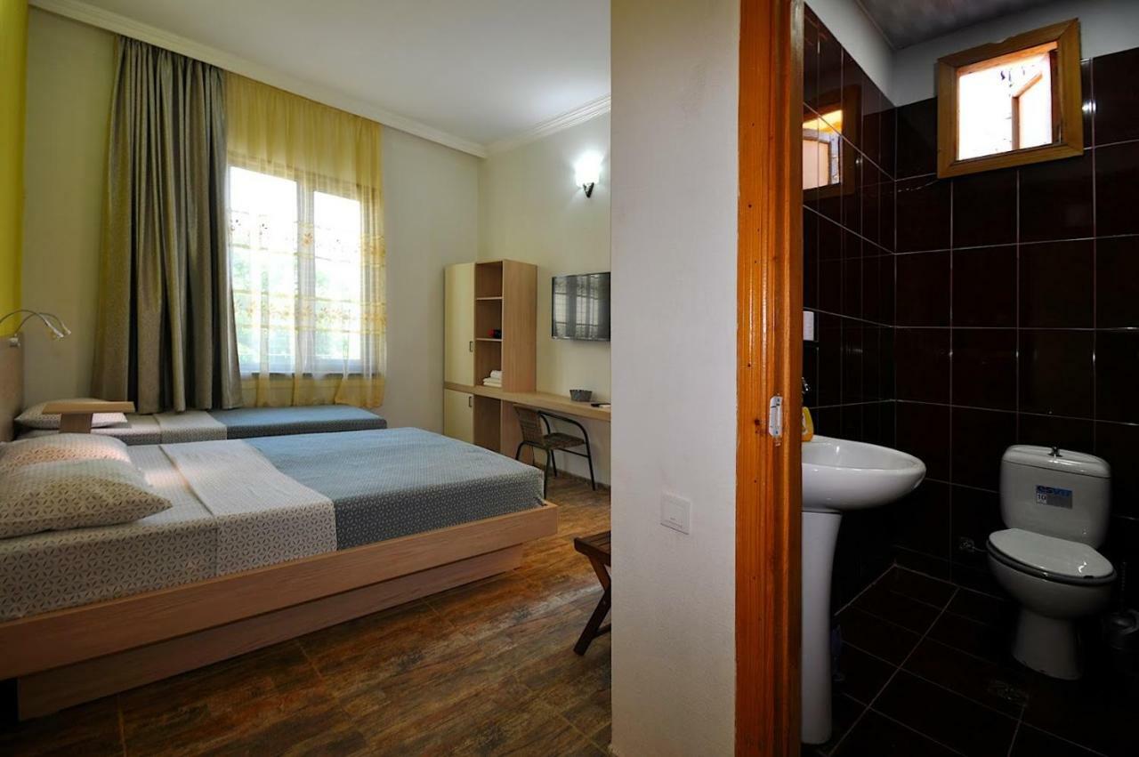 Smak Hotel Kobuleti Quarto foto