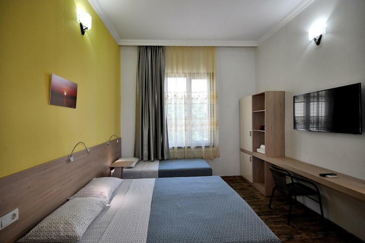 Smak Hotel Kobuleti Quarto foto